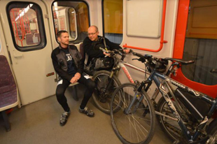 Bringajegy nélkül lehet közlekedni a METRÓN a hétvégi tesztüzemben