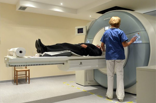 További fejlesztések indulnak a zuglói Országos Klinikai Idegtudományi Intézetben