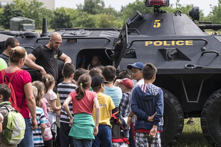HIT: Kormányzati terror ellen is véd az óvodák és iskolák készítette terrorellenes terv Zuglóban?