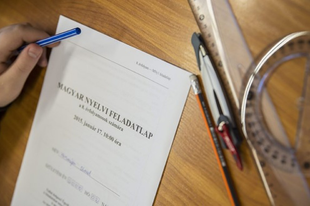 Ilyen lesz a középiskolai írásbeli felvételi Zuglóban is: öt kérdés, öt válasz, kész