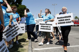 Egyre közelebb a sztrájk a Tesconál- nemet mondtak a dolgozók a cég ajánlatára.
