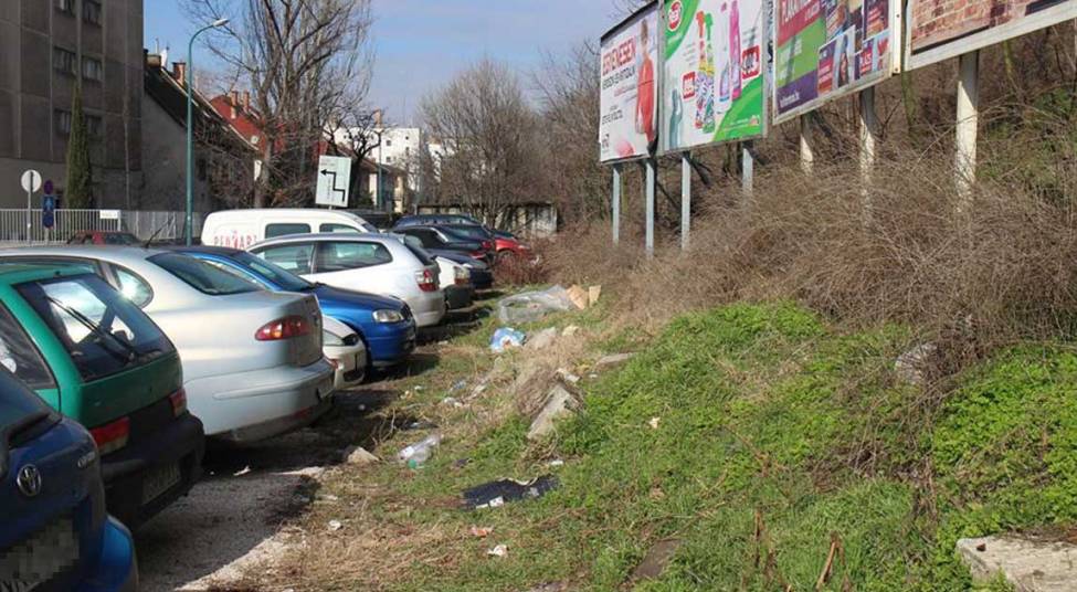 barthory-park-hulladekvadasz-hu.jpg