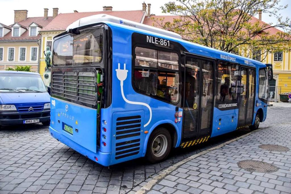 busz_omni_buga_bence.jpg