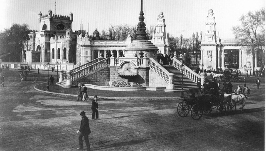 gloriette-wikipedia.jpg