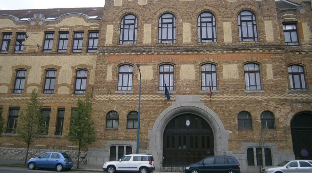 szent_istvan_gimnazium_budapest-wikipedia-hu.JPG