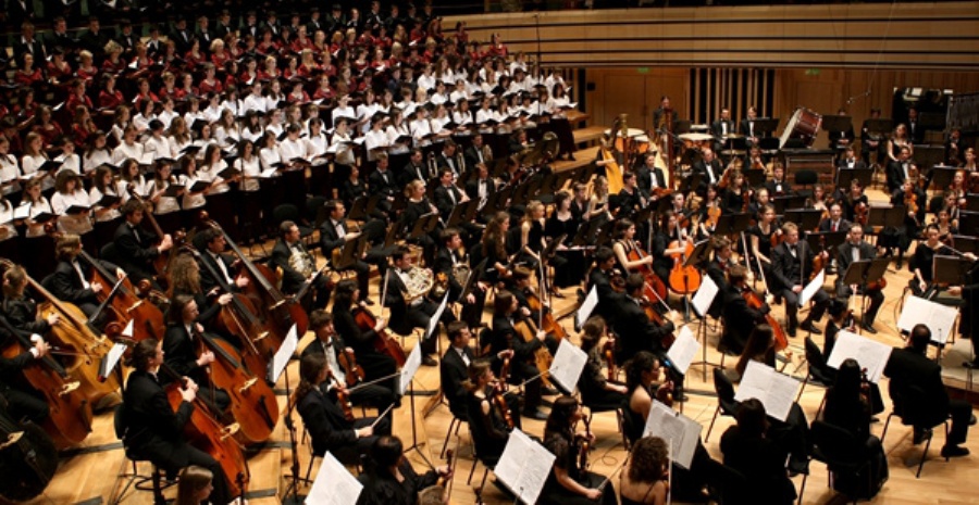 zugloifilharmonia-fidelio-hu.jpg
