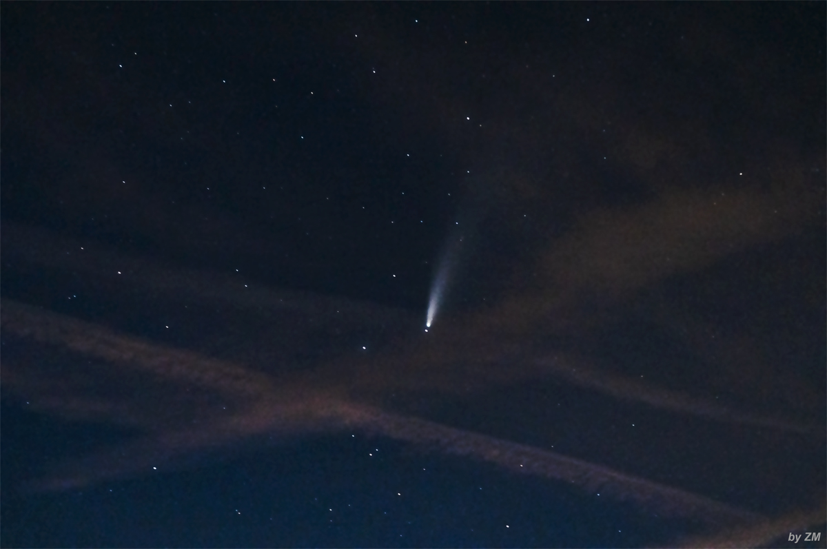 comet02a.jpg