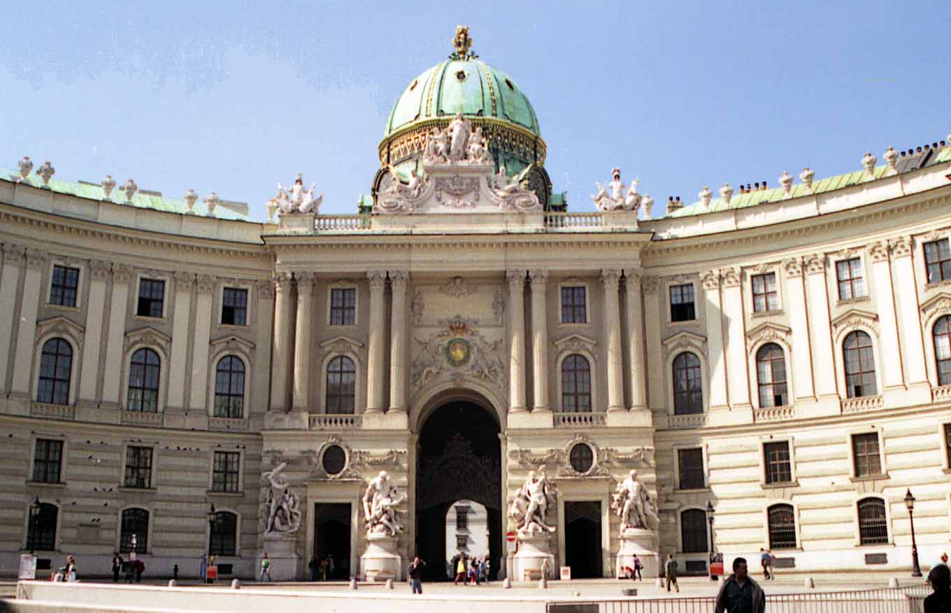 hofburg01.jpg