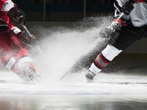 ice-hockey-players-facing-off_u-l-q10blzt0.jpg