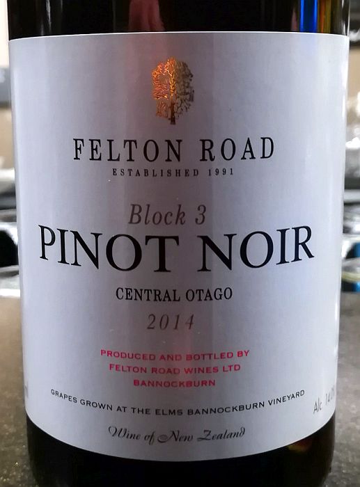 feltonroadblock3pinotnoir2014.jpg