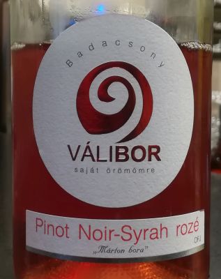 valipinotnoirsyrahrose2017_masolata.jpg