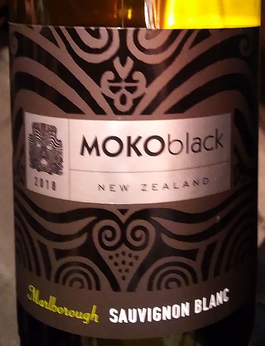 antmooremokoblacksauvignonblanc2018.jpg