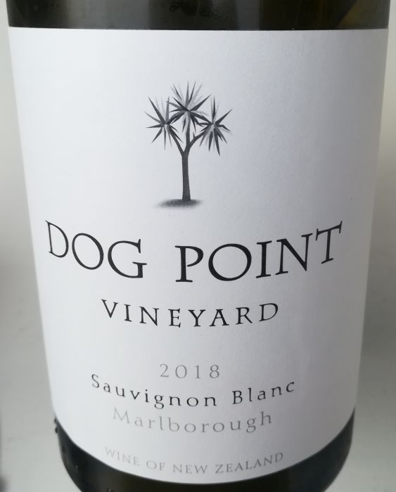 dogpointsauvignonblanc2018.jpg