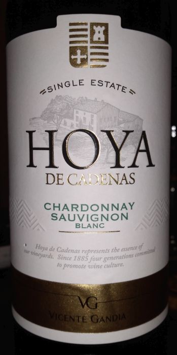 hoyacecadenaschardonnaysauvignonblanc2017.jpg