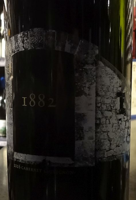 inglenookniebaum1882cabernetsauvignon2016.jpg