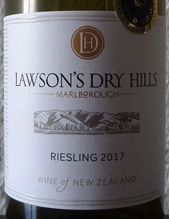 lawsonsdryhillsriesling2017.jpg