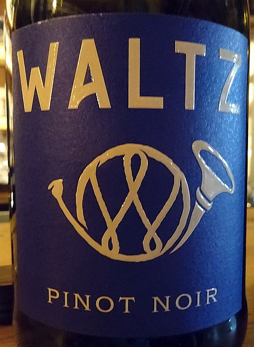 waltzpinotnoir2020.jpg