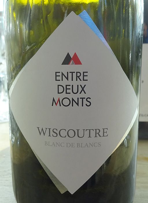 entredeuxmontswiscoutreblancdeblancsbrut.jpg