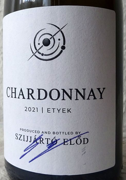 etyekvillanychardonnay3.jpg