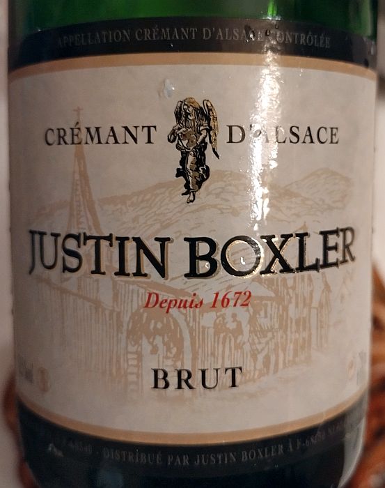 justinboxlercremantdalsacebrut.jpg