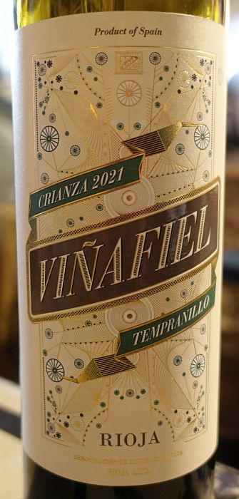 bodegasllalabarvinafieltempranillocrianza2021.jpg