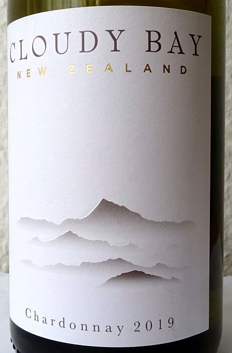 cloudybaychardonnay2019.jpg