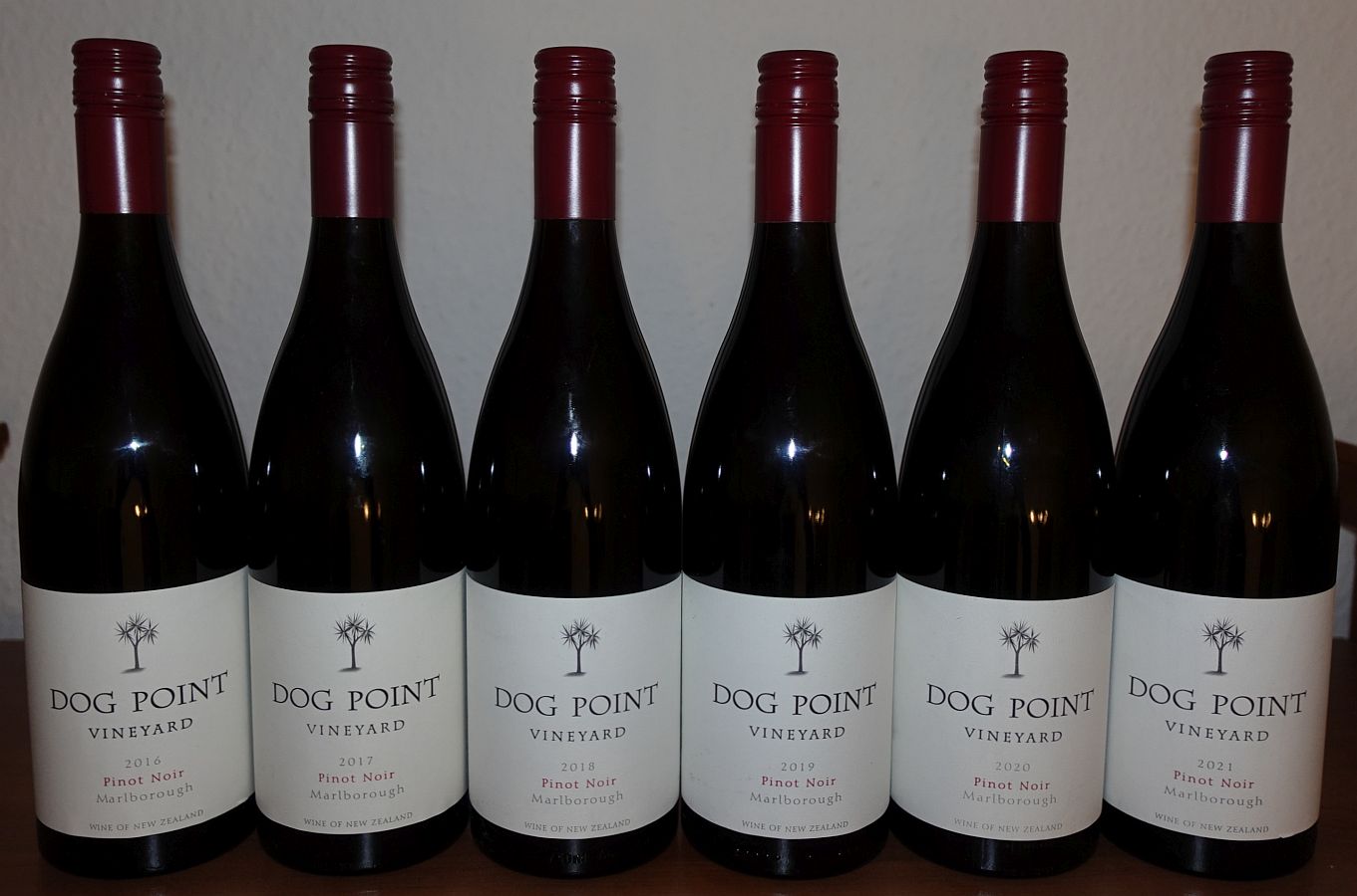 dogpointpinotnoir20162021_1.jpg