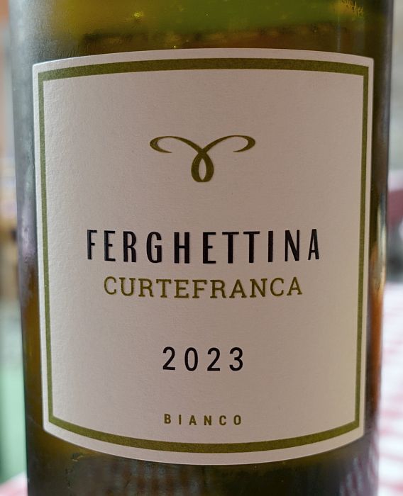 ferghettinacurtefrancabianco2023.jpg