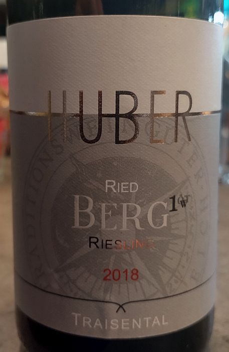 huberbergriesling2018.jpg