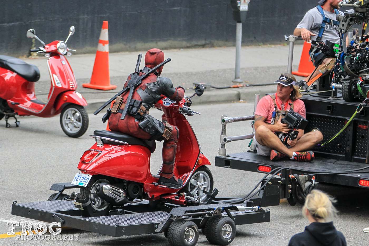 deadpool_2_on_set-1.jpg