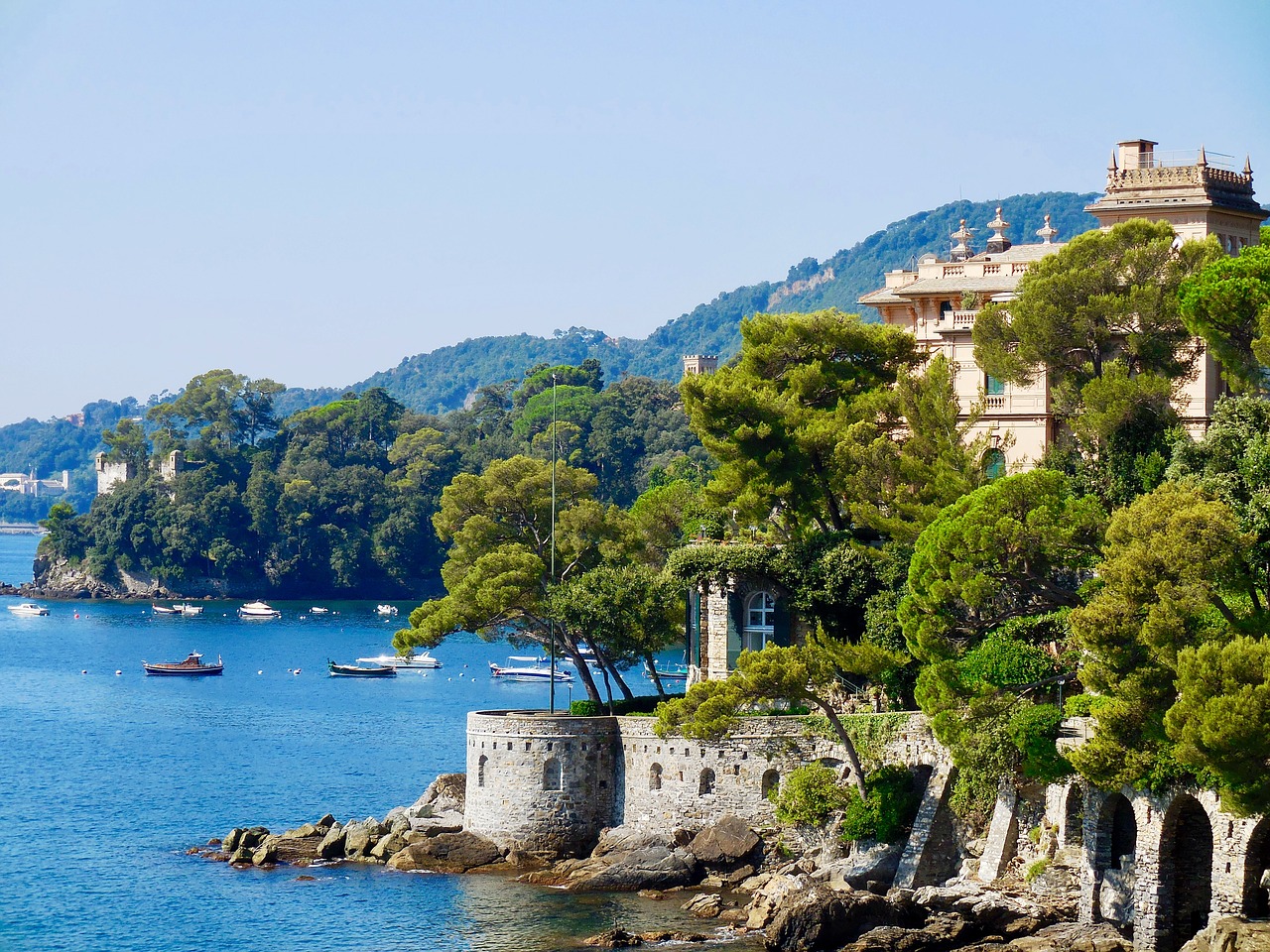 santa-margherita-2784154_1280.jpg