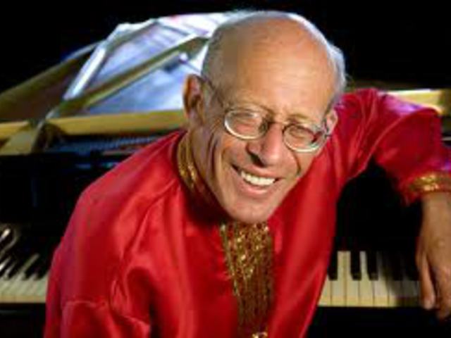 Budapesten koncertezik David Helfgott