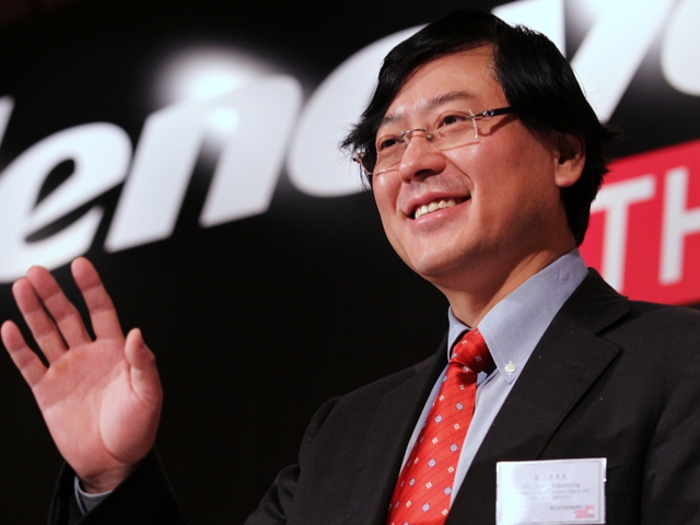 A Lenovo vezérigazgatója, Yang Yuanqing támogatja a rák elleni küzdelmet Kínában