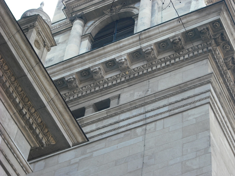 szt_istvan_bazilika_e-harangtorony_03.jpg