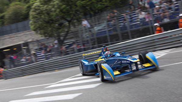 FORMULA E - BUEMI NYERTE A KÁOSZFUTAMOT MONACÓBAN, A SVÁJCI PILÓTA A SZEZON ELSŐ DUPLÁZÓJA!