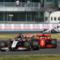 F1: Szorosabbra fűzi kapcsolatát a Haasszal a Ferrari