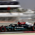 F1: Verstappen és Hamilton vitték a pénteki edzéseket Abu-Dzabiban