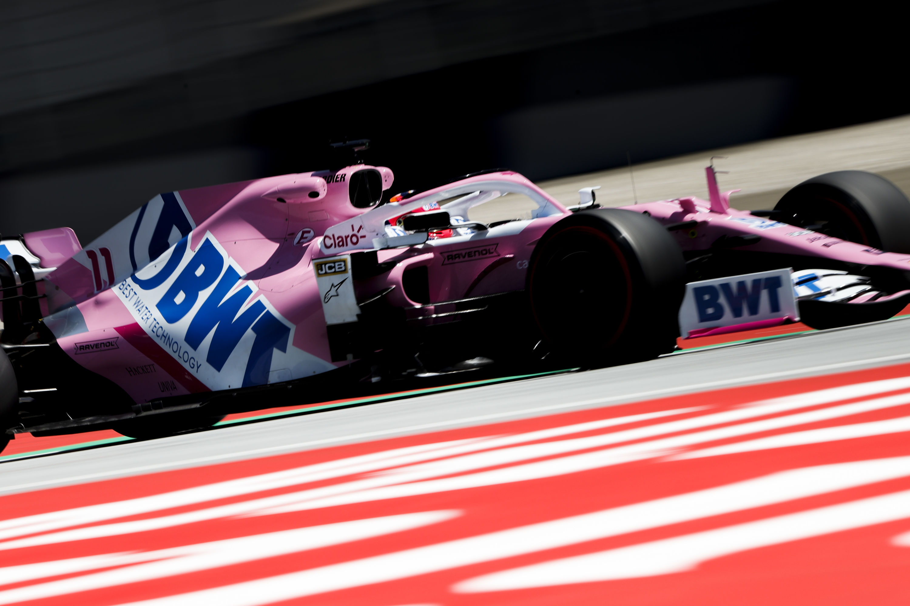 F1: A „rózsaszín Mercedes” kezdett az élen a stájer hétvégén