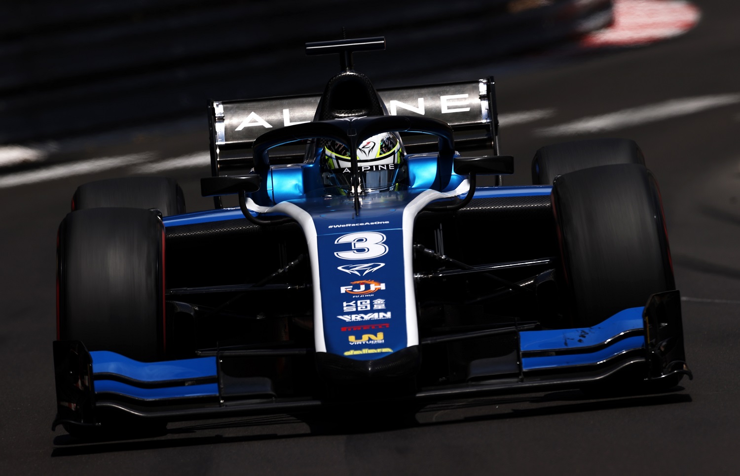 02_guanyu_zhou_uni-virtuosi_c_formula_motorsport_limited.JPG