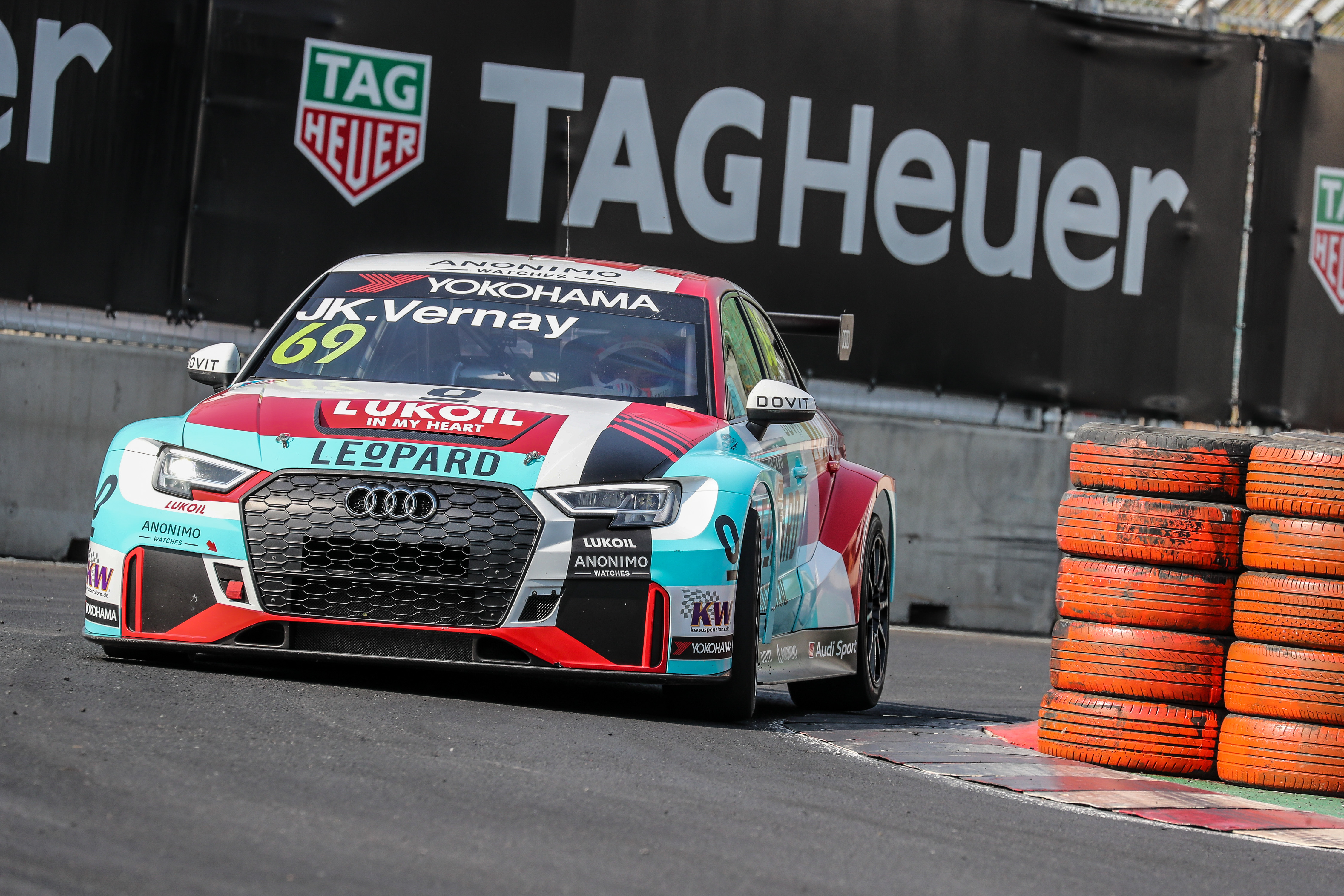 WTCR - MEGLEPŐ AUDI-ELSŐSÉG, MICHELISZ A TOP-5-BEN A MAKAÓI NYITÓEDZÉSEN