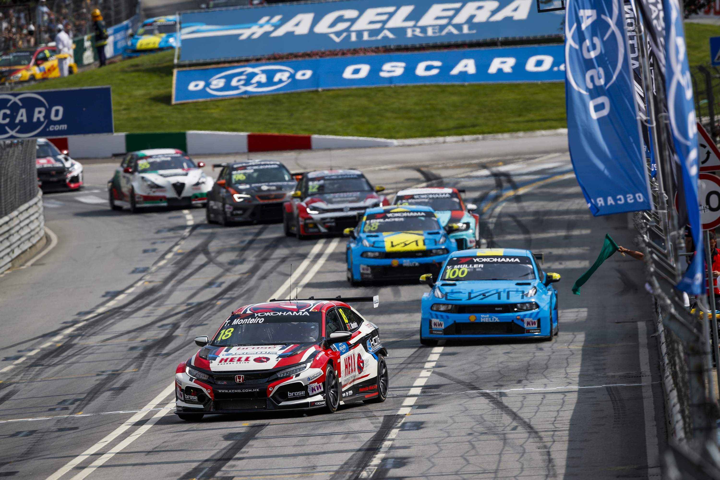 04_tiago_monteiro_wtcr_race_of_portugal_2019.jpg