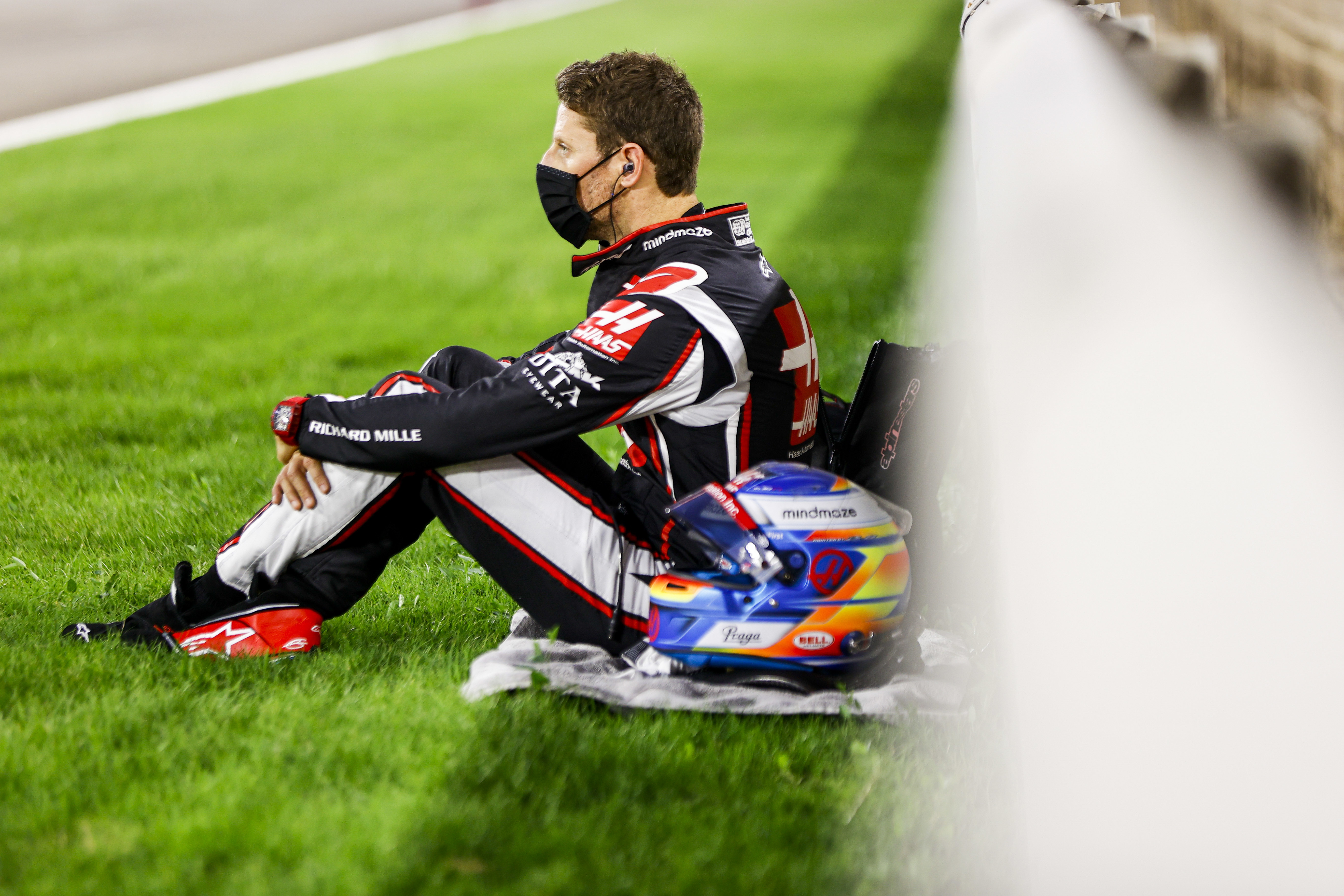 F1: Grosjean kihagyja a Szahíri Nagydíjat – hivatalos!