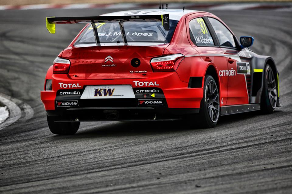 WTCC - DRÁMAI VÉGJÁTÉK UTÁN LOPEZ NYERTE AZ ELSŐ FUTAMOT CHILTON ÉS MICHELISZ ELŐTT A ZÖLD POKOLBAN!