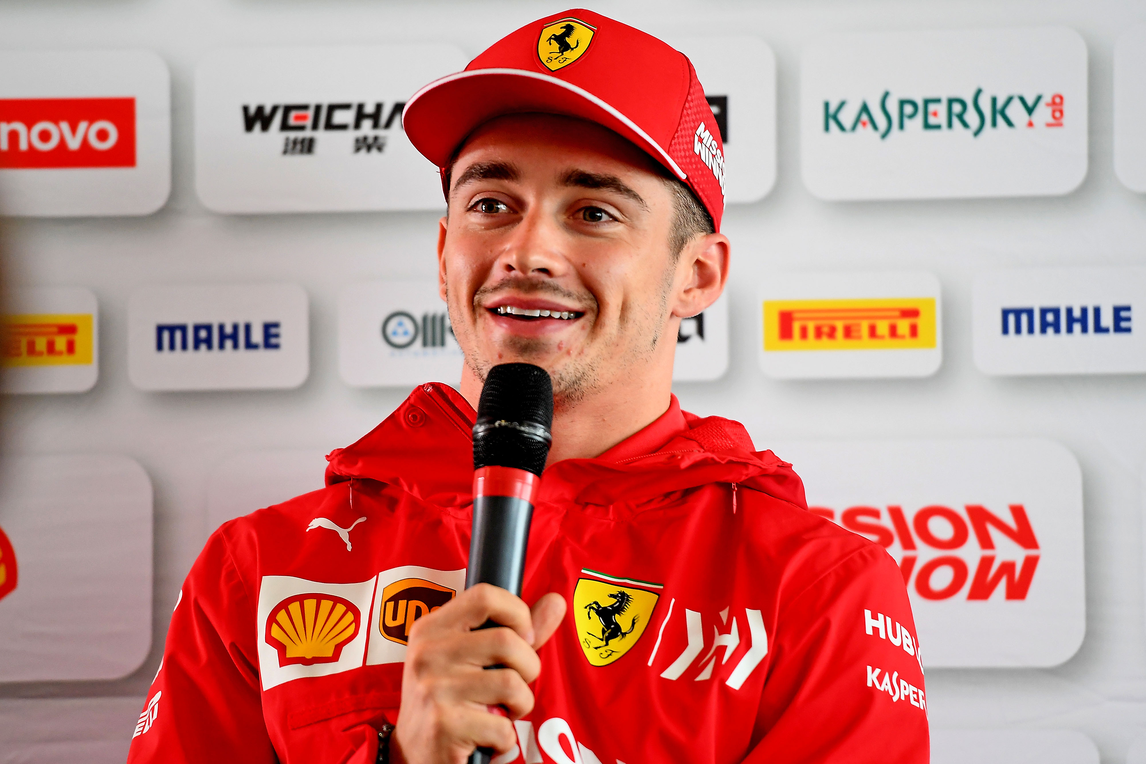 F1: Leclerc az összetett dobogóért hajt