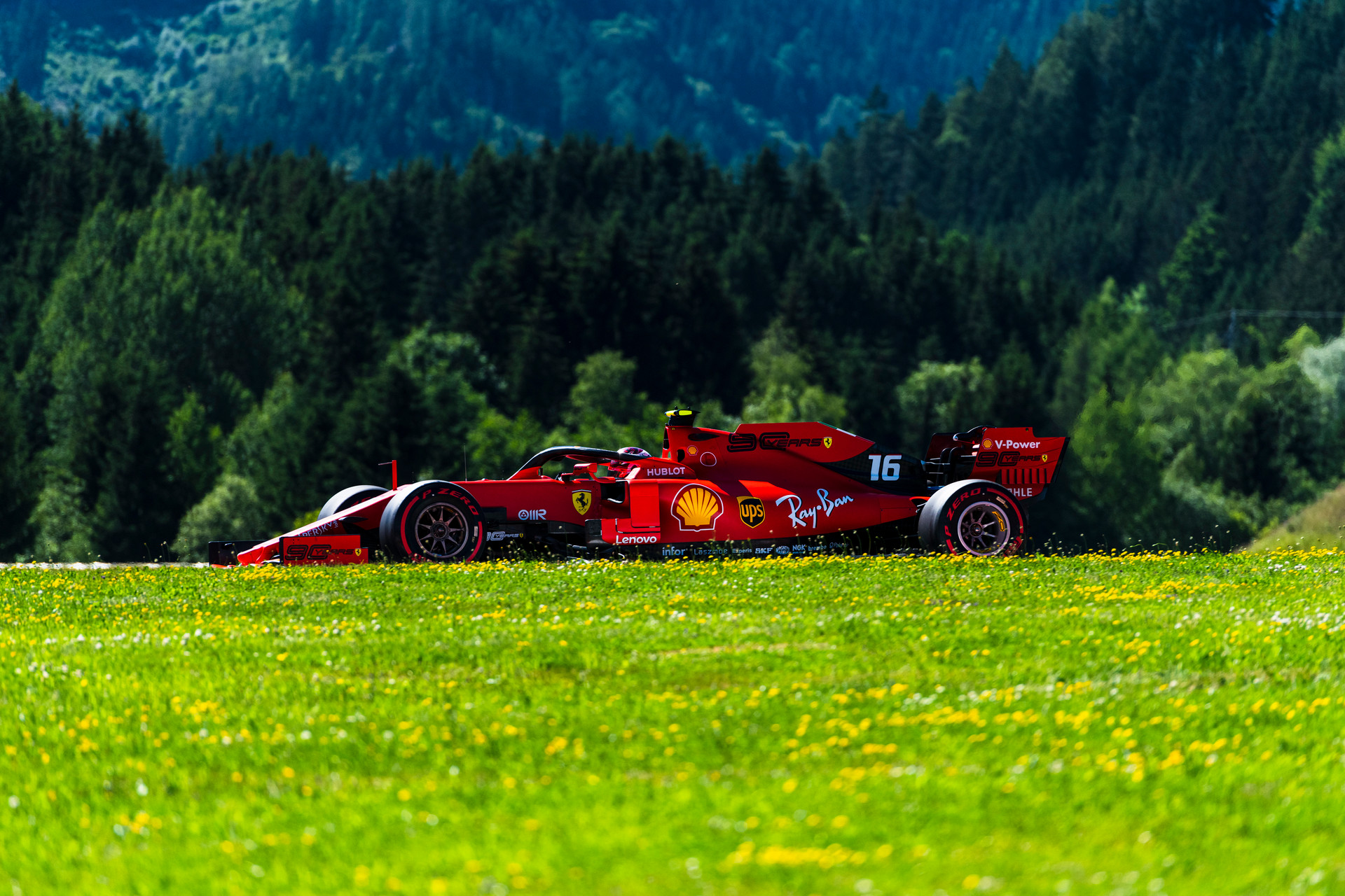 F1: Leclerc a leggyorsabb az osztrák időmérő előtt is