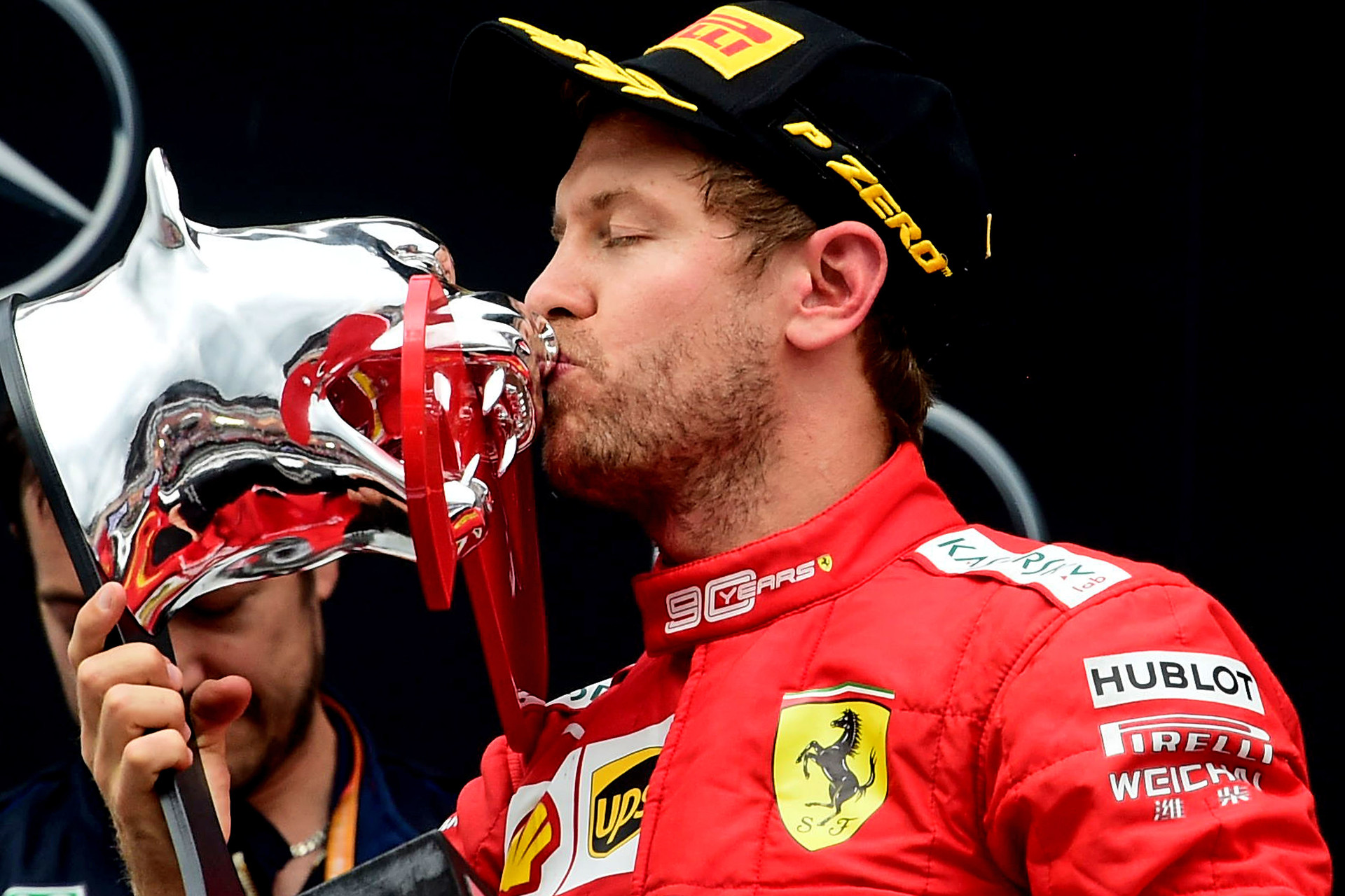 F1: Vettel majdnem eldobta az utolsó körben a második helyet (VIDEÓ!)