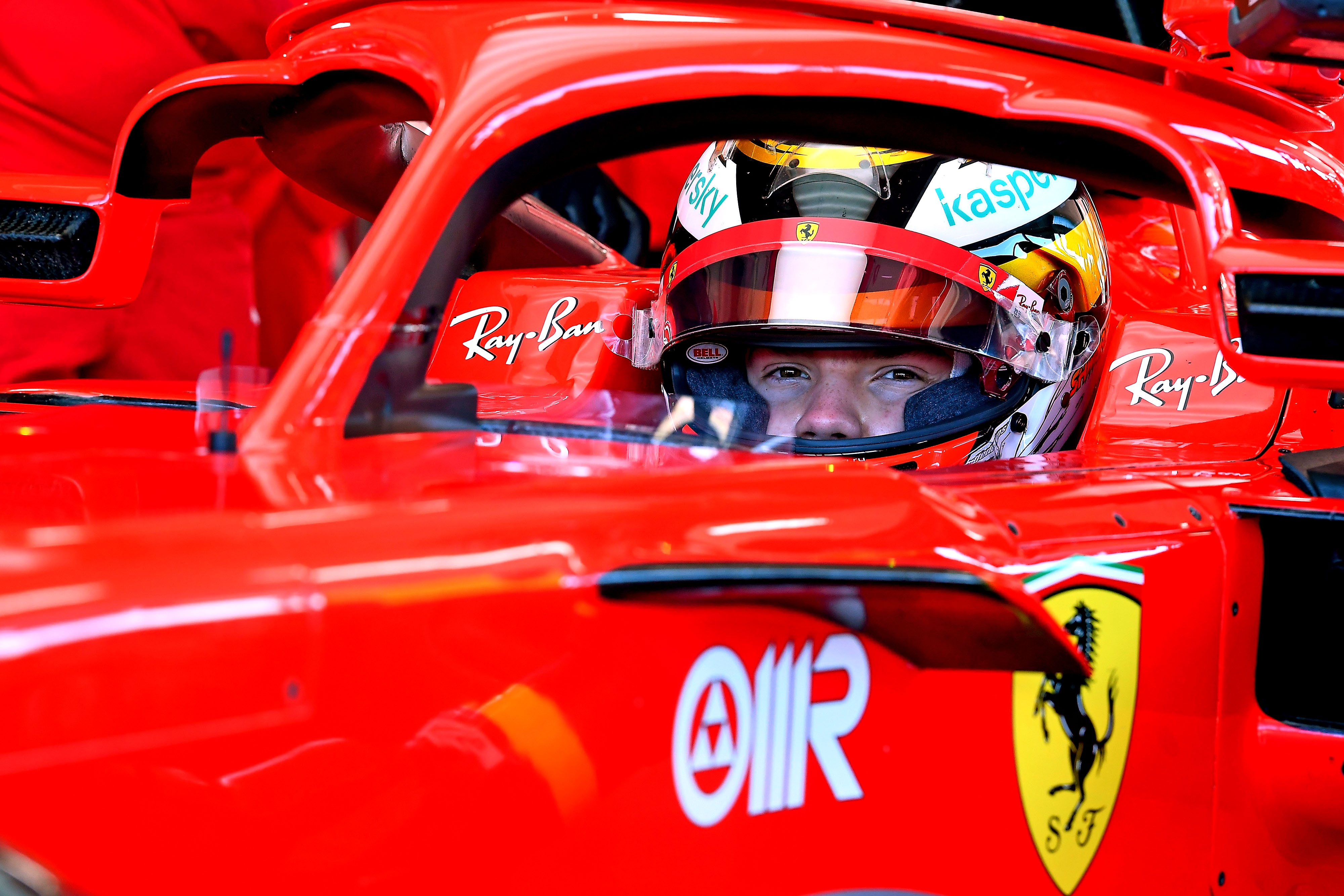 Ismét F1-es autóba ülhet a Ferrari orosz tehetsége