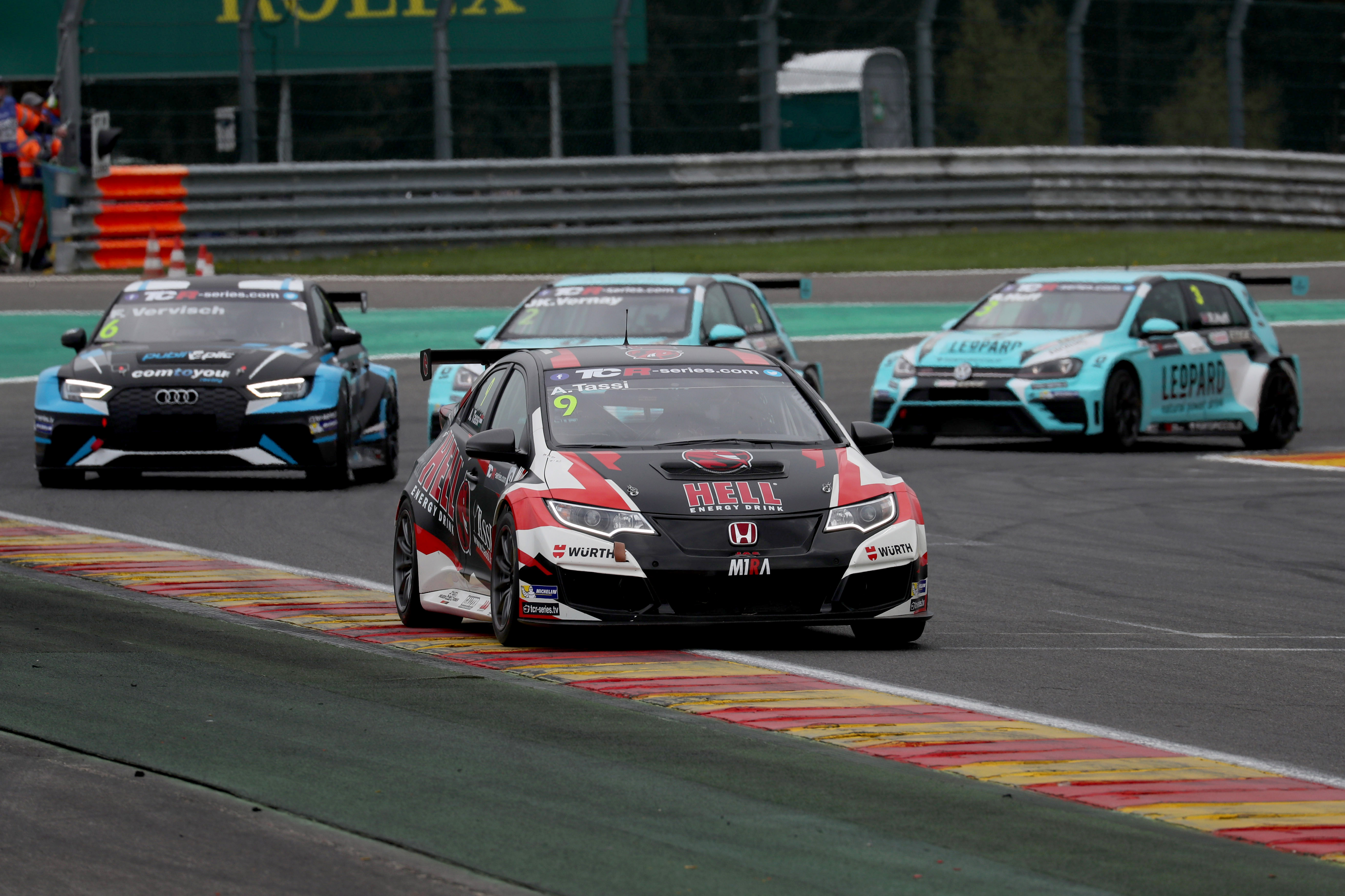 2017-2017_spa_race_1---09_attila_tassi_114.jpg