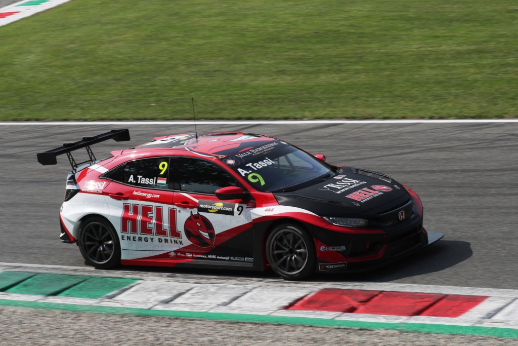 2018-2018_monza_friday---2018_monza_9_attila_tassi_39.jpg