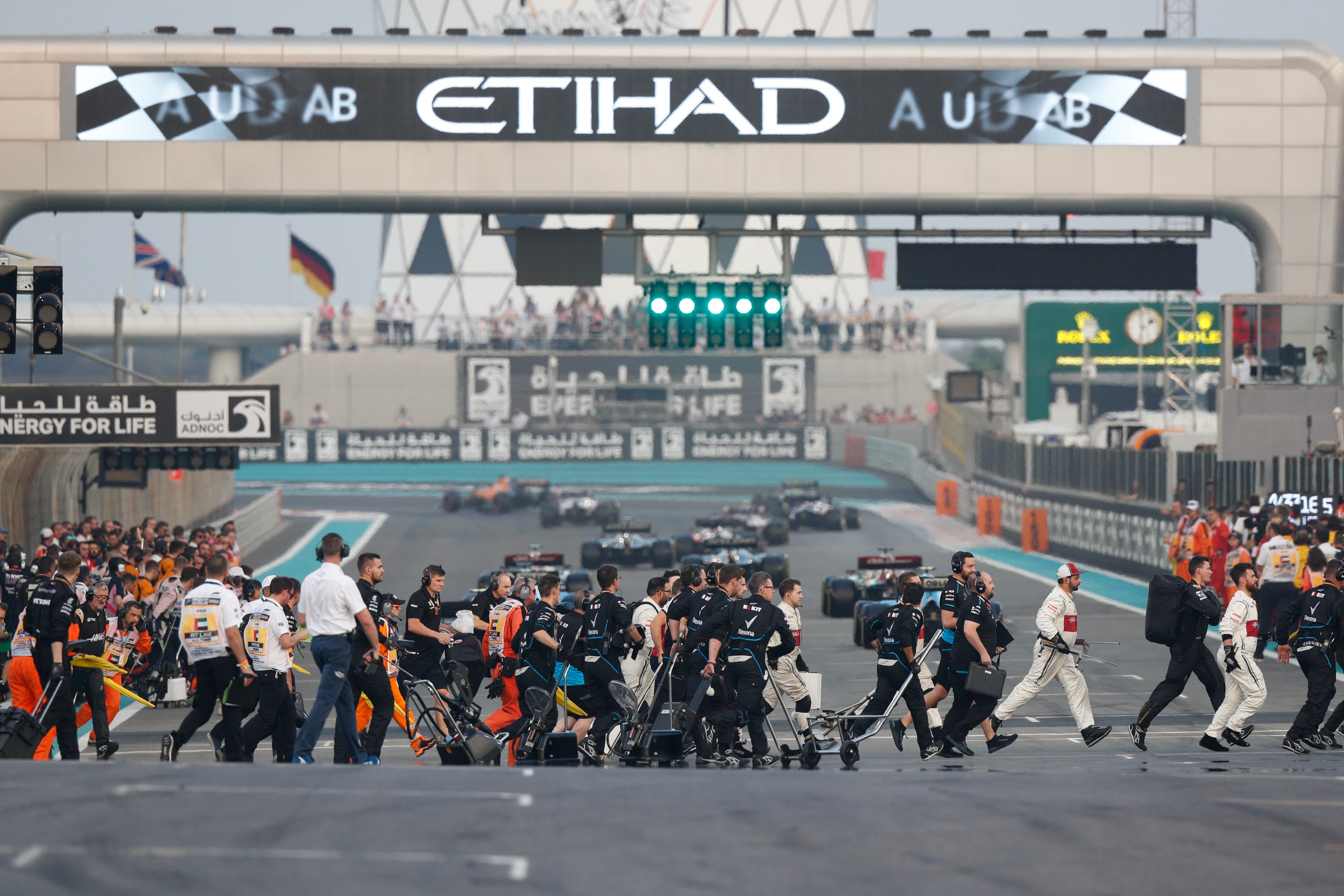 2019_abu_dhabi_grand_prix_sunday.jpg